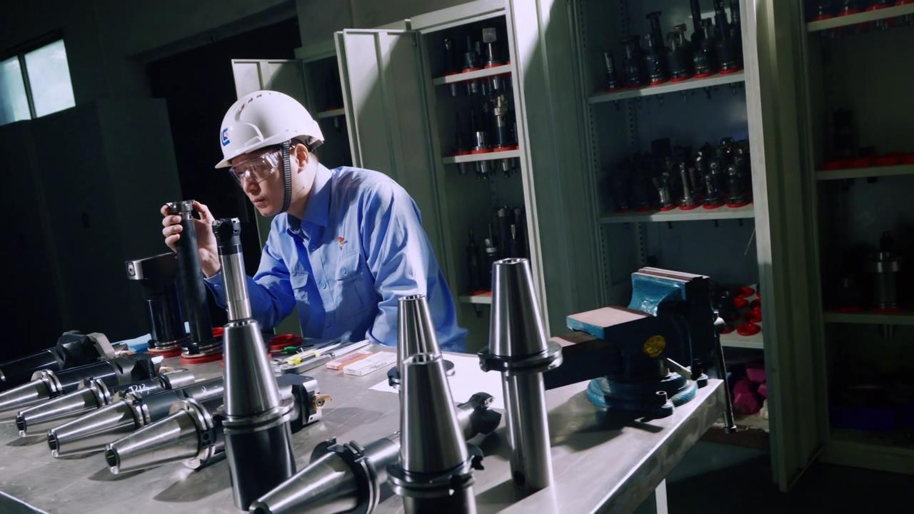 大国工匠——庞淇文